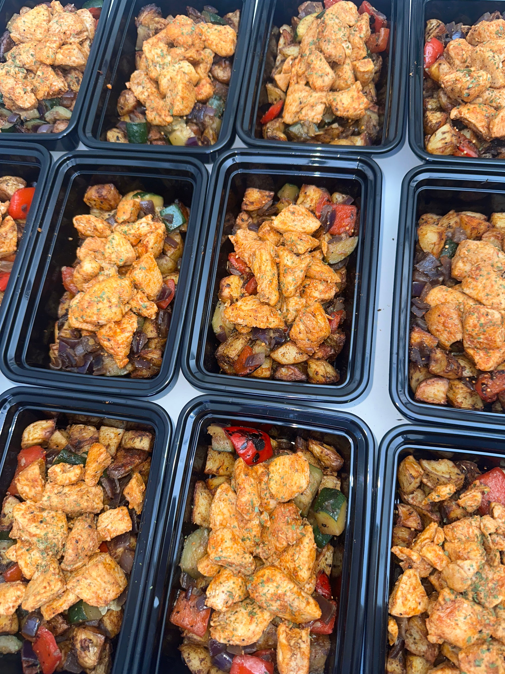 Louisiana Rub Chicken, Potatoes & Veg - Bulking