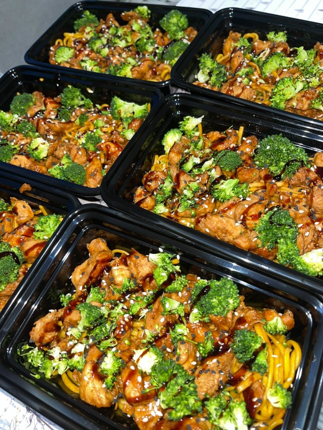 Chicken Teriyaki Noodles & Broccoli - Bulking