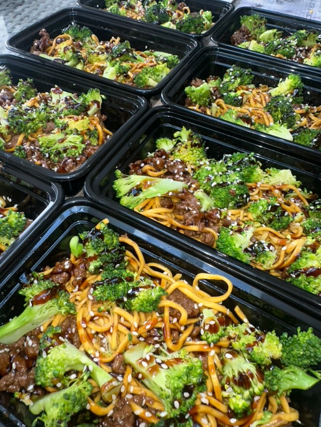Crispy Beef Teriyaki Noodles & Broccoli - Bulking